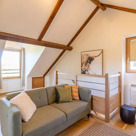 Confortable A La Campagne, 2 Chambres, Vue Degagee - Fr-1-622-118 *