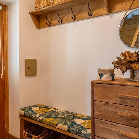 Confortable A La Campagne, 2 Chambres, Vue Degagee - Fr-1-622-118