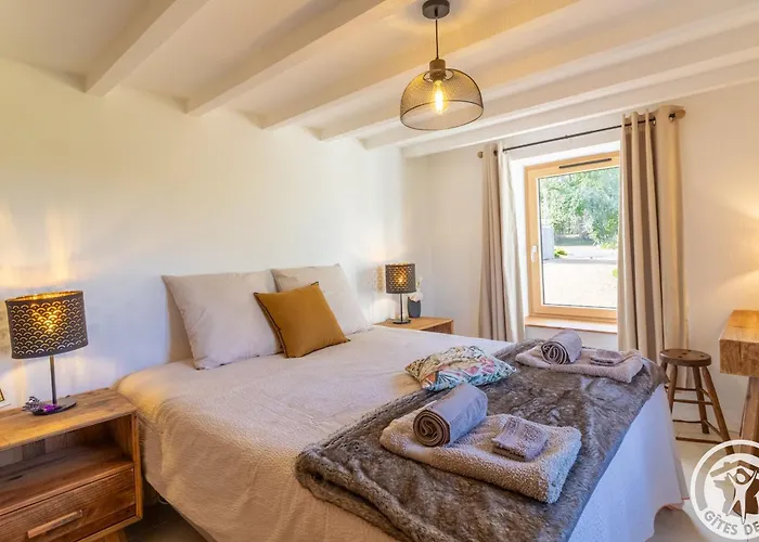 Confortable à La Campagne, 2 Chambres, Vue Dégagée - Fr-1-622-118 * Baugé