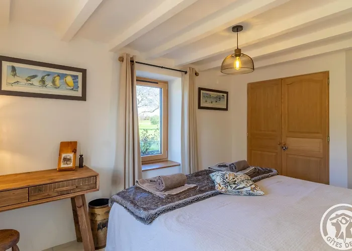 Hébergement de vacances Confortable à La Campagne, 2 Chambres, Vue Dégagée - Fr-1-622-118 Baugé