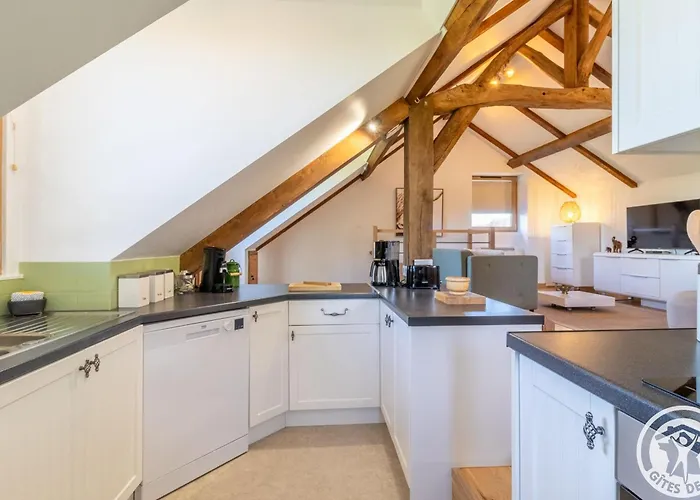 Hébergement de vacances Confortable à La Campagne, 2 Chambres, Vue Dégagée - Fr-1-622-118 Baugé